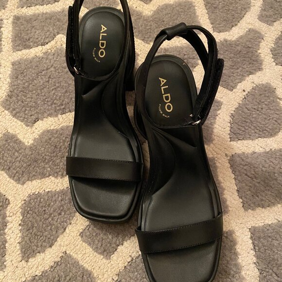 🖤 Chic Black Aldo Pillow Walk Berade Block Heels - Picture 7 of 7